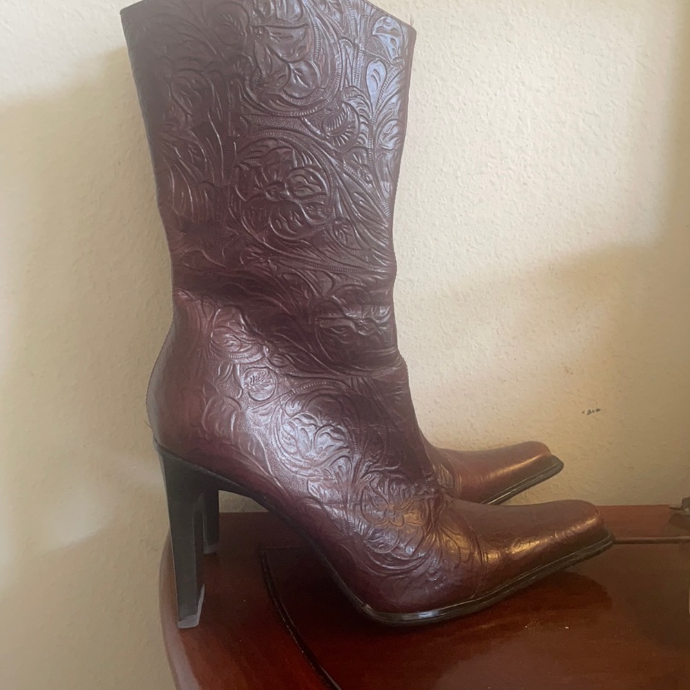 Steve Madden Boots Size 10